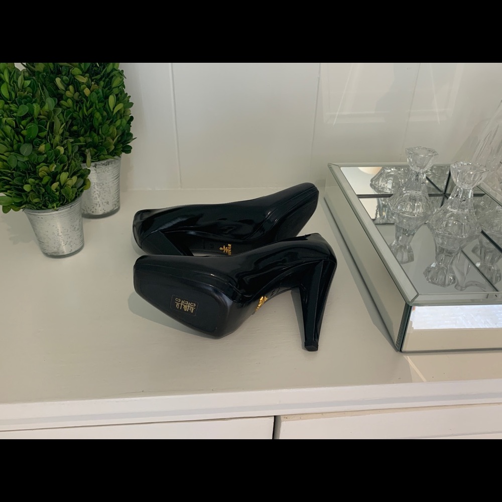 Nib: Prada Black Asymmetrical Square Toe - image 4